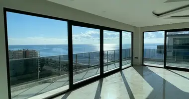 Appartement 2 chambres dans Mahmutlar, Turquie