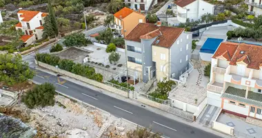 Maison 15 chambres dans Slatine, Croatie