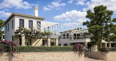 Villa 4 rooms in Nikiti, Greece