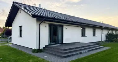 Maison dans Siekierki Wielkie, Pologne