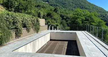 Villa 5 zimmer in Cernobbio, Italien