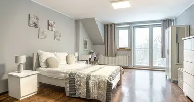 Wohnung in Woiwodschaft Masowien, Polen