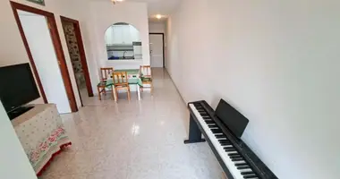 2 bedroom apartment in Torrevieja, Spain