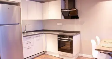 Квартира 3 комнаты в Кагытхане, Турция