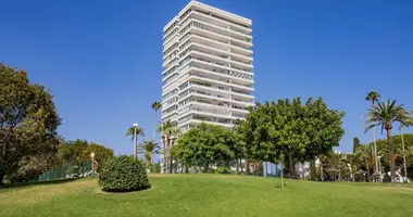 Wohnung 2 Schlafzimmer in Rio Real, Spanien