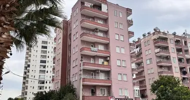Wohnung 4 zimmer in Mezitli, Türkei