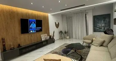 Attique 4 chambres dans Limassol, Chypre