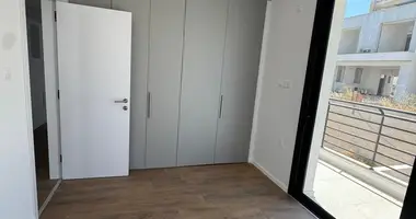 Casa 3 habitaciones en Demos Agiou Athanasiou, Chipre