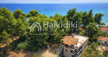 Plot of land in Metamorfosi, Greece