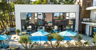 Haus 8 Schlafzimmer in Opcina Vir, Kroatien