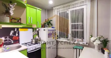 Apartamento 3 habitaciones en Muchaviecki sielski Saviet, Belarús