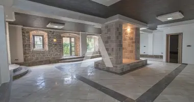 Gewerbefläche 102 m² in Herceg Novi, Montenegro