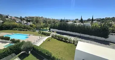 2 bedroom apartment in Benahavis, Spain