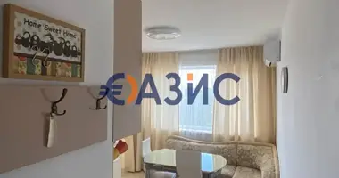 Квартира 3 комнаты в Несебр, Болгария