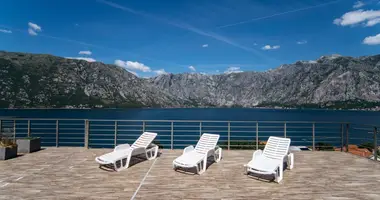 Mieszkanie 2 pokoi w Stoliv, Czarnogóra