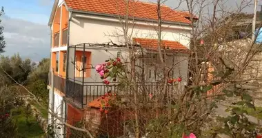 Haus 3 Schlafzimmer in Dobra Voda, Montenegro