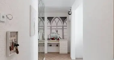 Apartamento 3 habitaciones en Minsk, Belarús