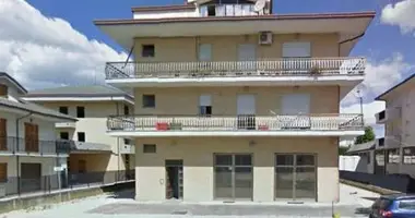 Коммерческое помещение 420 м² в Терни, Италия