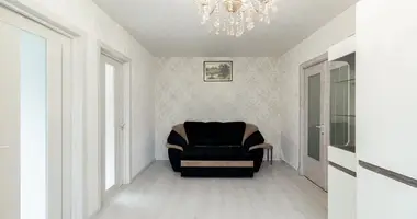 Apartamento 4 habitaciones en Minsk, Belarús