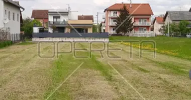 Parcela en City of Velika Gorica, Croacia