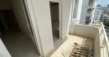 Apartamento 3 habitaciones en Yenisehir, Turquía