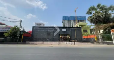 Land in Sangkat Phsar Daeum Thkov, Cambodia