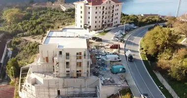 3 bedroom apartment in Dobrota, Montenegro