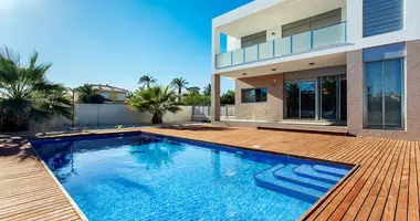 Villa in Abadin, Spanien
