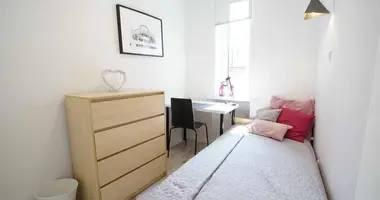 Studio apartment 6 rooms in Koluszki, Poland