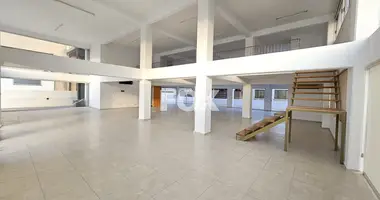 Shop 360 m² in Kato Polemidion Municipality, Cyprus