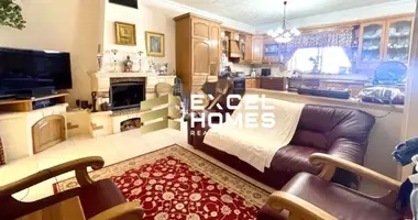 Дом 3 спальни в Zabbar, Мальта