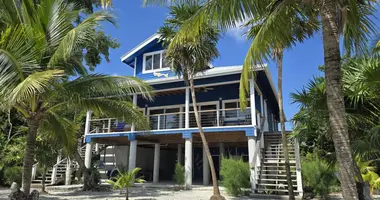 Дом 3 спальни в Utila, Гондурас