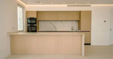 Apartamento 3 habitaciones en Marbella, Španjolska