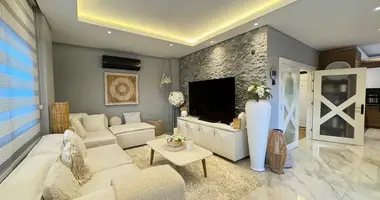 Wohnung 4 zimmer in Oba, Türkei