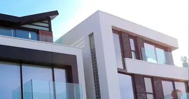 Penthouse 4 rooms in Frankfurt, Germany