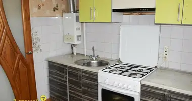 Wohnung 2 zimmer in Lapicy, Belarus