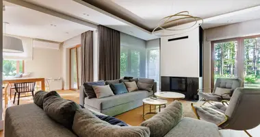 Haus 7 zimmer in Marki, Polen