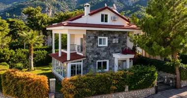 Villa 5 bedrooms in İyidere, Turkey
