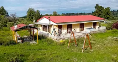 Dom 3 pokoi w Agia Paraskefi, Grecja