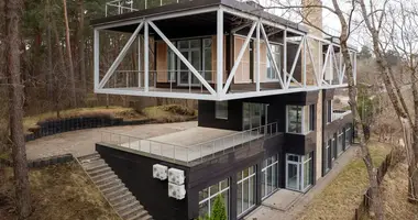 Haus 5 zimmer in Riga, Lettland