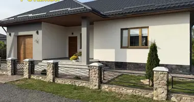 Dom w Nataljeusk, Białoruś