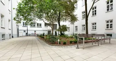 1 room apartment in Warsaw, Poland