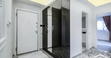 Mieszkanie 3 pokoi w Alanya, Turcja