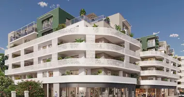 1 bedroom apartment in Avenue du General Leclerc, France