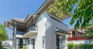 Villa de 3 habitaciones en Ciudad de Siem Riep, Camboya