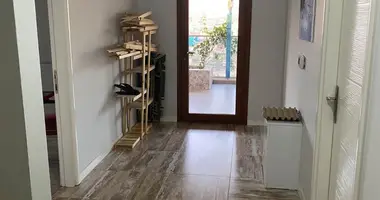 Квартира 5 комнат в Incirliova, Турция