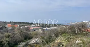 Terrain dans Kraljevica, Croatie