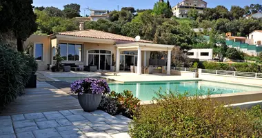 villa de 5 chambres dans France