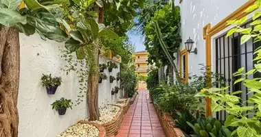2 bedroom apartment in Mijas, Spain