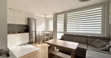 Квартира 3 комнаты в Варшава, Польша